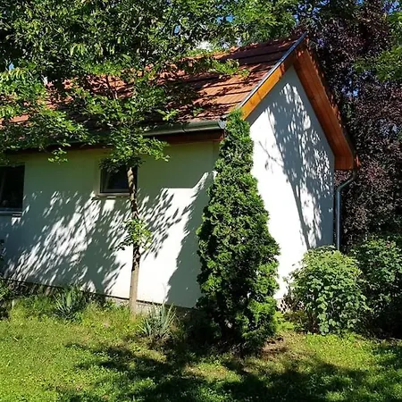 Holiday home - A Little House In The *