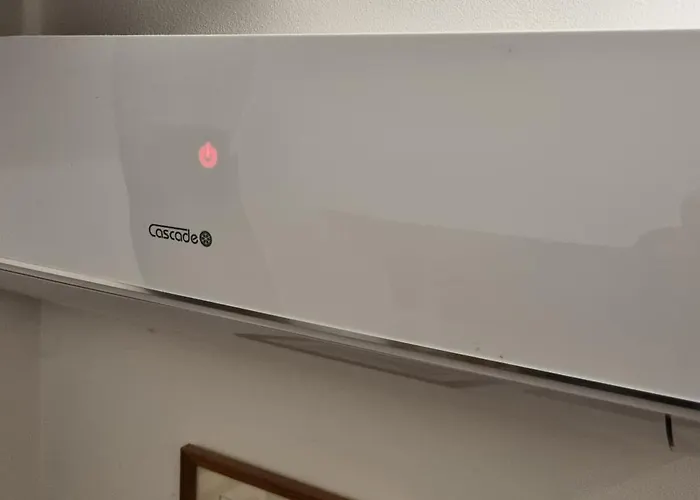 Vakantiehuis - A Little House In The *